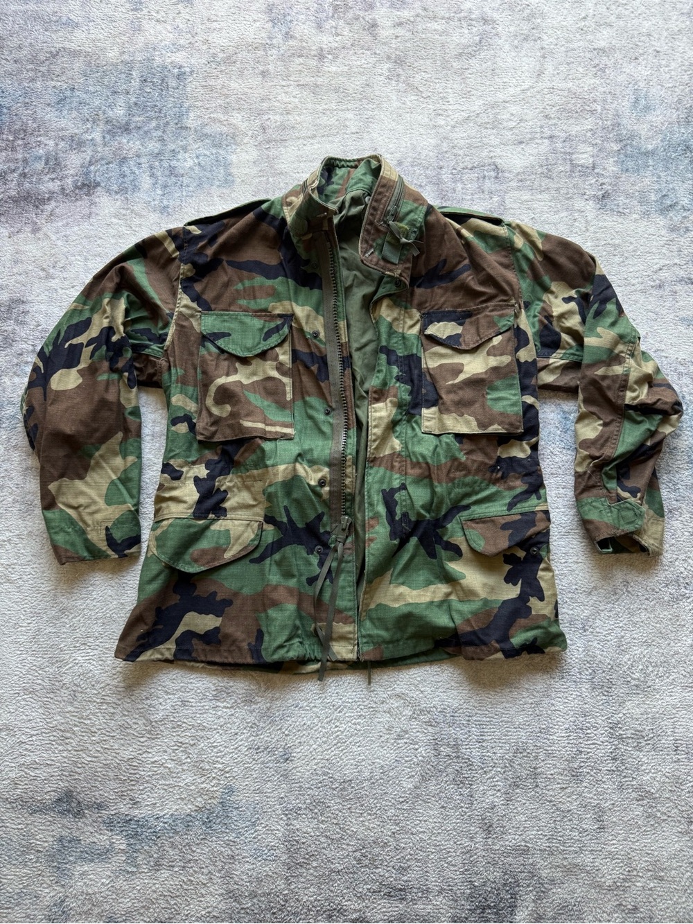 Vintage 1994 US Military M65 Field Jacket Medium Short Woodland Camo Army Coat
